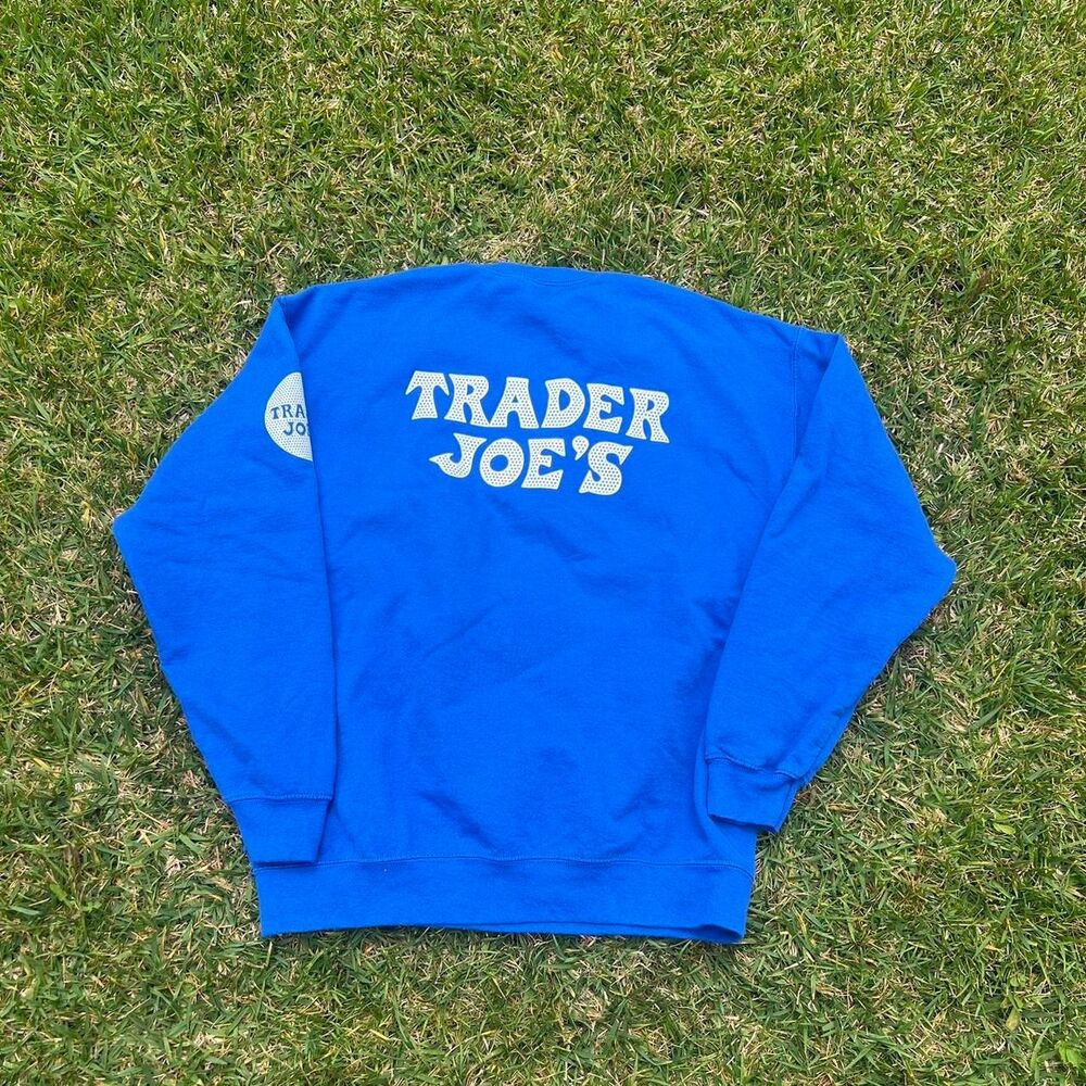 Trader Joe’s sweater Mens size L Large worker issued